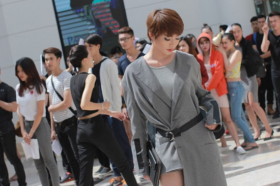 Kim Nhã gây náo loạn vòng casting ở TP Hồ Chí Minh