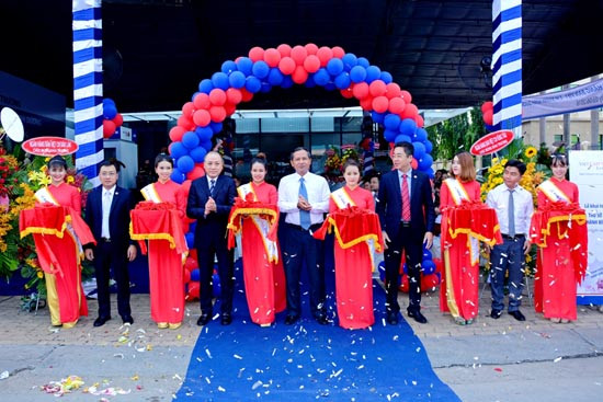Viet Capital Bank khai trương trụ sở mới chi nhánh Bình Dương
