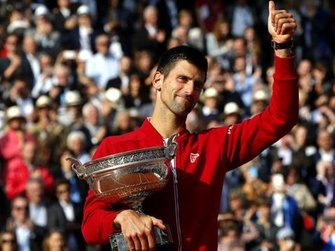 Djokovic lội ngược dòng ấn tượng, vô địch Roland Garros
