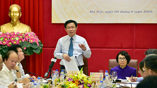 Phó Thủ tướng Vương Đình Huệ: BHXH, BHYT là hai trụ cột trong chính sách an sinh xã hội
