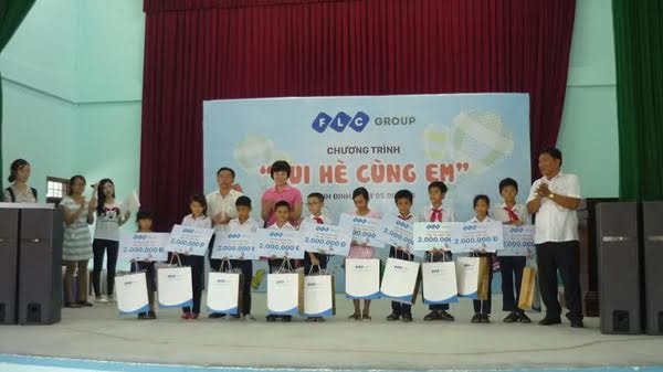 FLC đồng hành cùng học sinh nghèo vượt khó