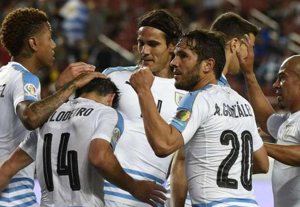 Uruguay - Jamaica (3-0): Lời chia tay ngọt ngào