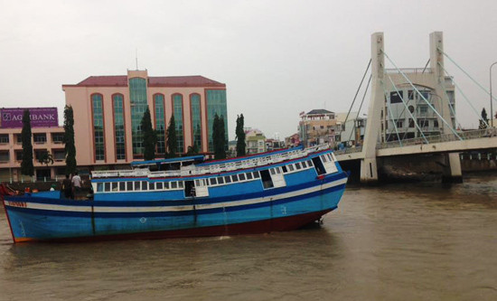 Tiến hành giám định hiện trạng của cầu Lê Hồng Phong sau sự cố 