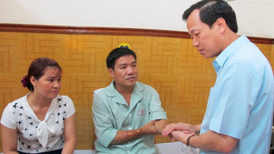 Tin tức 24h về sức khỏe: Sức khỏe phi công Nguyễn Hữu Cường tiến triển tốt 