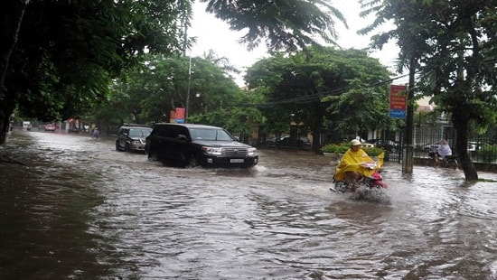 Dự báo thời tiết ngày 3/7: Mưa lớn ở Bắc Bộ, đề phòng lũ quét sạt lở đất