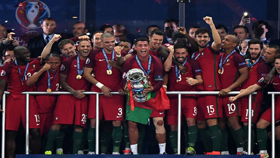 Bồ Đào Nha lên đứng thứ 6 thế giới sau vô địch Euro 2016