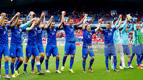 Euro 2016: Tôn vinh lối chơi tập thể 
