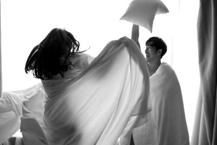 Ngọc Lan, Thanh Bình tung ảnh thân mật trong phòng ngủ trước ngày cưới