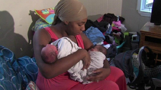 Tin tức 24h về sức khỏe: Bà mẹ 20 tuổi ba lần đẻ sinh đôi trong 26 tháng