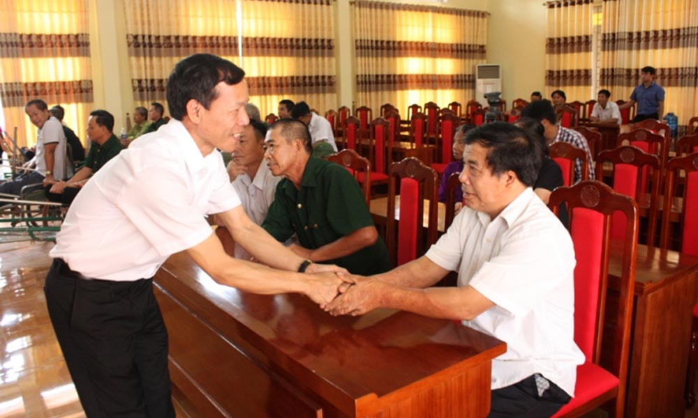 Công đoàn TANDTC hoạt động thiện nguyện tại tỉnh Phú Thọ