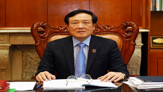 Chánh án TANDTC Nguyễn Hòa Bình yêu cầu xem xét lại vụ án “cướp giật bánh mỳ” ở TP.HCM