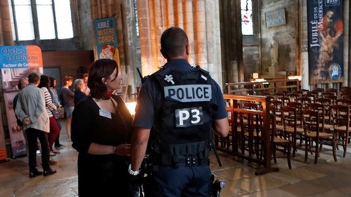 IS tung video về những kẻ tấn công nhà thờ ở Pháp 