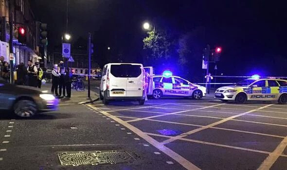 Tấn công kinh hoàng bằng dao ở London, 6 người thương vong