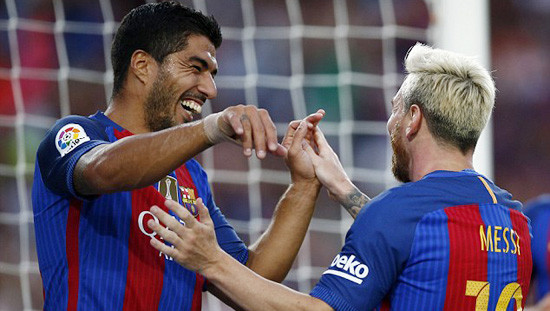 Messi lập cú đúp, Barca giành cúp Joan Gamper