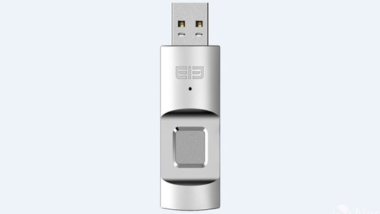 Xuất hiện flash USB tích hợp đầu đọc dấu vân tay