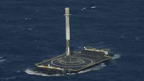 Tên lửa Falcon 9 trở về Trái Đất an toàn