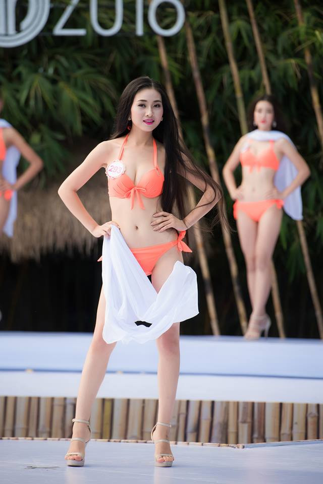 Top 35 thí sinh Hoa hậu Việt Nam 2016 trình diễn bikini nóng bỏng