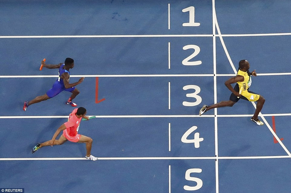 Hình ảnh: `Tia chớp` Usain Bolt hoàn tất hat-trick HCV tại Olympic Rio 2016 số 2