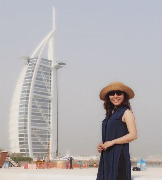 Độ giàu có của Dubai qua lăng kính người đẹp Việt