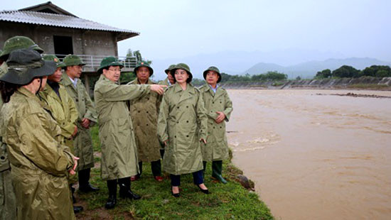 Phó Thủ tướng Trịnh Đình Dũng chỉ đạo khắc phục hậu quả bão số 3 tại Yên Bái