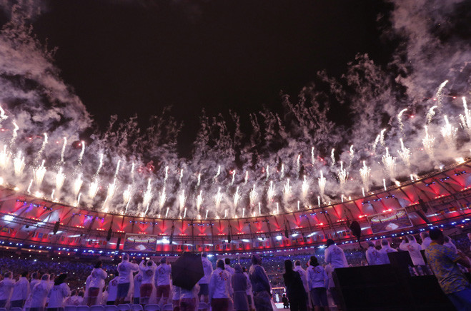 Những hình ảnh ấn tượng lễ bế mạc Olympic 2016