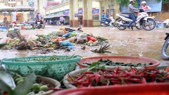 Những việc cần làm ngay để bệnh dịch không bùng phát sau mưa lũ