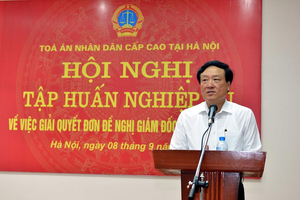 Chánh án TANDTC Nguyễn Hòa Bình thăm, làm việc với TAND cấp cao tại Hà Nội