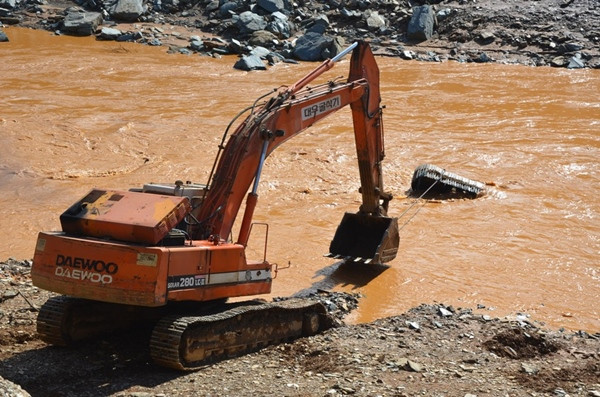 Sự cố thủy điện Sông Bung 2: Chưa tìm thấy thi thể 2 công nhân mất tích