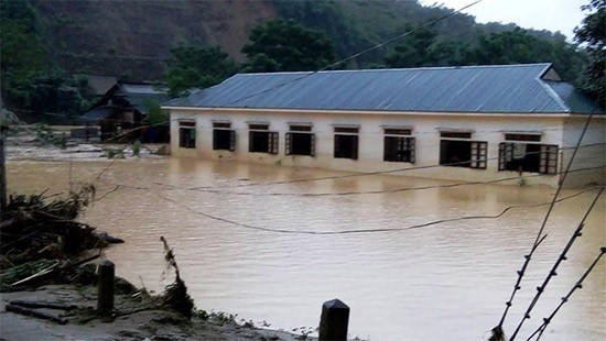 Thủ tướng chỉ đạo khắc phục hậu quả mưa lũ do ảnh hưởng bão số 4