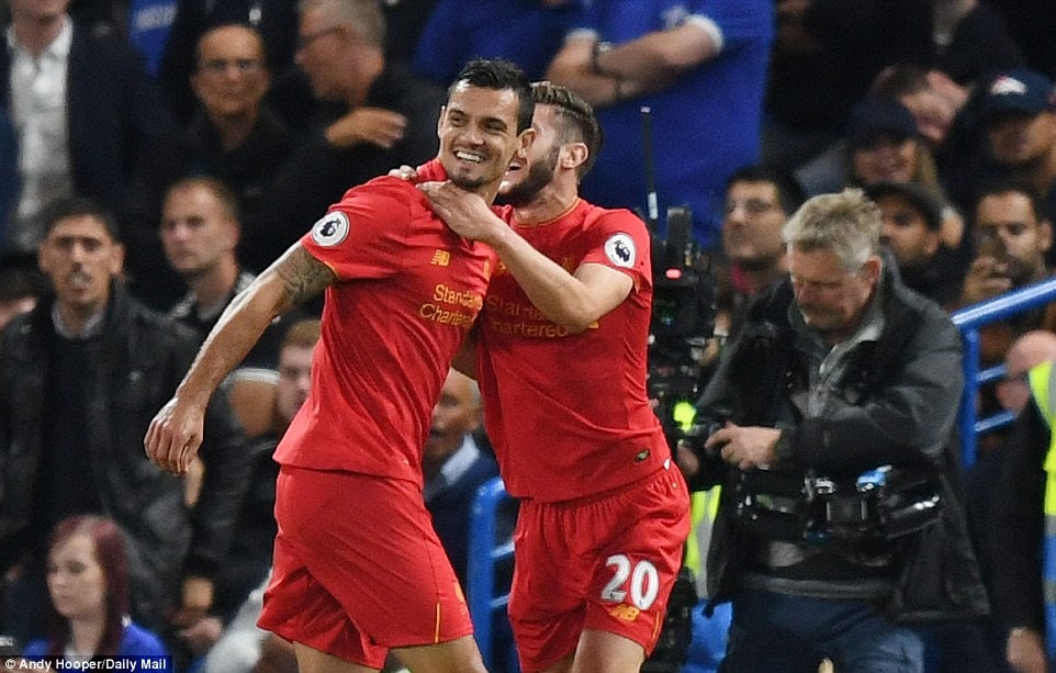 Hi�nh a�nh: Henderson lập siêu phẩm giúp Liverpool vượt ải Chelsea s�� 1