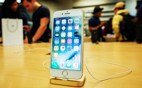 Apple lãi đậm trên mỗi chiếc iPhone 7 bán ra thị trường