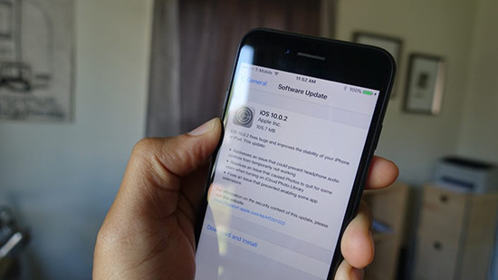 Apple chính thức phát hành bản cập nhật iOS 10.0.2
