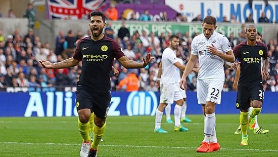 Aguero lập cú đúp, M.C nối dài mạch thắng