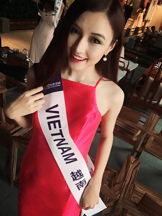 Đặng Phạm Phương Chi lọt top 10 Nữ hoàng du lịch Quốc tế 2016