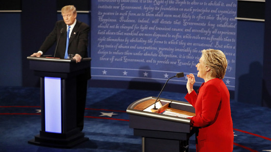 Bầu cử Mỹ: Bà H. Clinton gây ấn tượng trong cuộc tranh luận đầu tiên