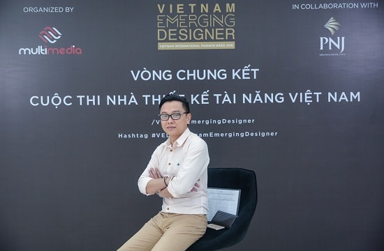 Style giản dị của Thanh Hằng - Công Trí khi ngồi trên ghế nóng