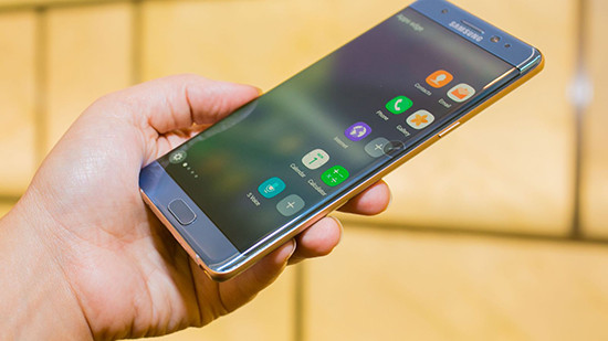 LG chế giễu Samsung sau sự cố Galaxy Note 7