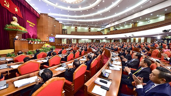 Trung ương thảo luận giải pháp đẩy lùi suy thoái tư tưởng chính trị