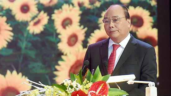 Thủ tướng: Làm hết sức mình để các doanh nghiệp Việt Nam lớn mạnh, vươn ra thế giới