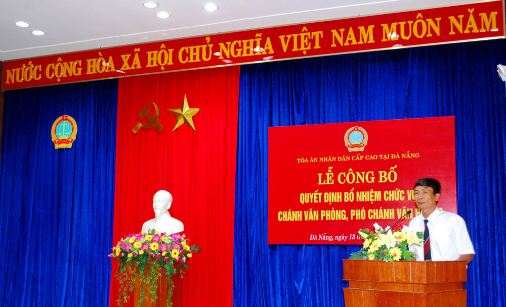 Trao các quyết định bổ nhiệm lãnh đạo Văn phòng TAND cấp cao tại Đà Nẵng
