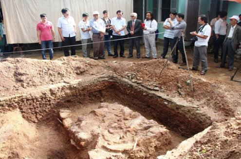 TT- Huế: Kết thúc đợt thăm dò dấu vết lăng mộ vua Quang Trung