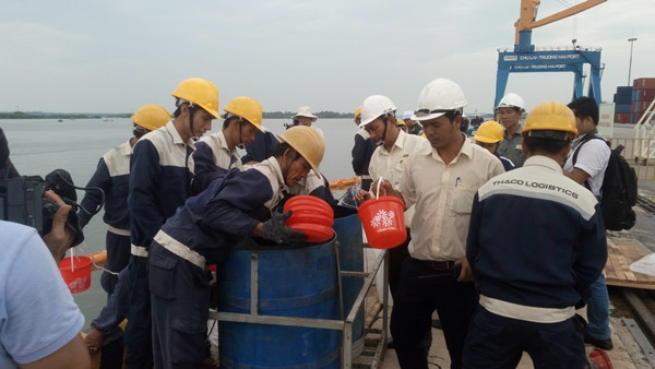 Quảng Nam: Diễn tập ứng phó sự cố tràn dầu