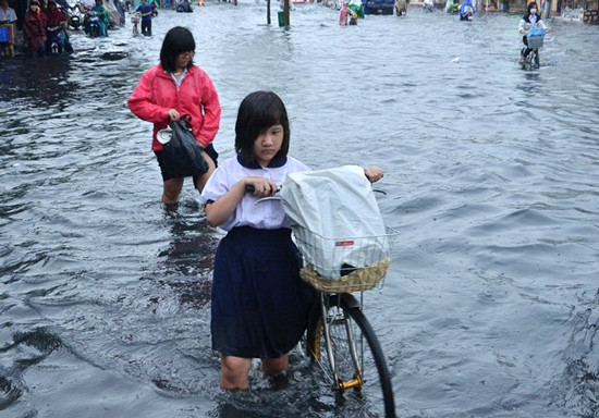 Cơn bão số 7: Quảng Ninh cho học sinh nghỉ học tránh bão
