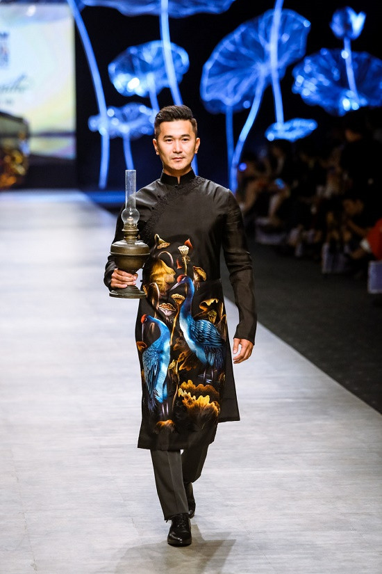 Những “ông hoàng” thiết kế Việt tại Vietnam International Fashion Week Thu Đông 2016