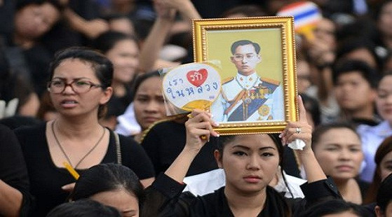 Thái Lan vẫn tiến hành tổng tuyển cử trong thời gian quốc tang