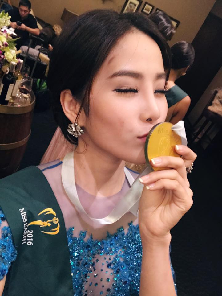 Nam Em lọt top 3 Trang phục dạ hội đẹp nhất tại Hoa hậu Trái Đất