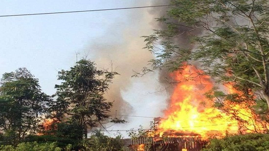 Hà Giang: “Bà hỏa” thiêu rụi 11 nhà dân, nhiều tài sản thành tro