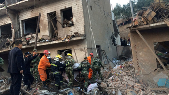 Trung Quốc: Hơn 100 người thương vong khi một tòa nhà phát nổ