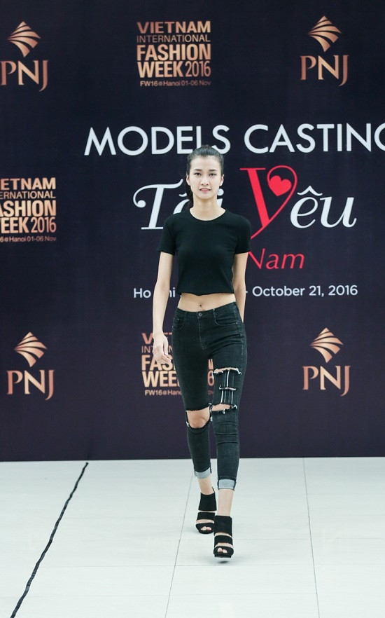 Vietnam International Fashion Week Thu Đông 2016 tuyển người mẫu