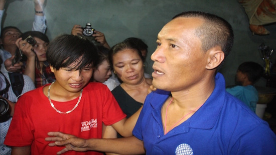 Hà Tĩnh: Hạnh phúc ngày trở về của thuyền viên bị cướp biển bắt giữ